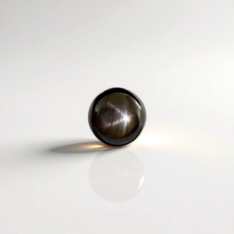 Gemma con Zaffiro Stellato Nero 1,71 ct