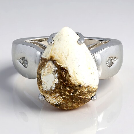 Anello in argento con Magnesite