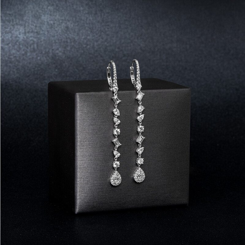 Boucles d'oreilles en or et Diamant SI1 (H) (CIRARI)