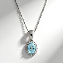 Collana in oro con Acquamarina Brasiliana AAA