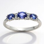 Anello in oro con Tanzanite AAA (CIRARI)