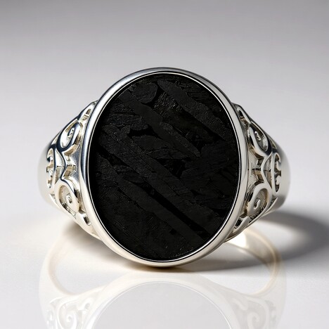 Anello in argento con Meteoriti di Aletai