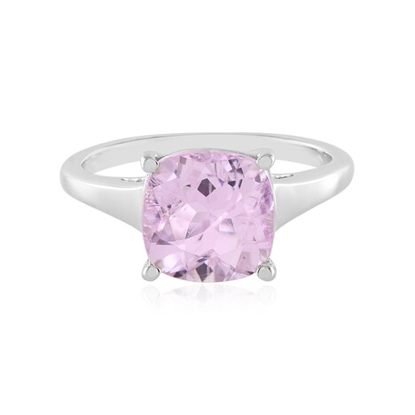 Zilveren ring met een kunziet