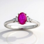 Anello in oro con Rubino Mozambico AAA