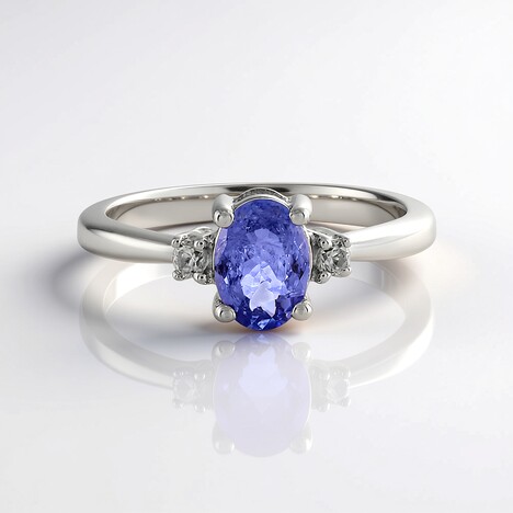 Anello in argento con Tanzanite