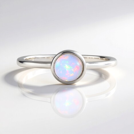 Anello in argento con Opale di Welo