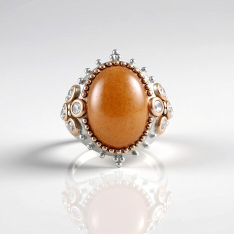 Anello in argento con Pietra di Luna Pesca (Dallas Prince Designs)