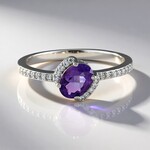 Anello in argento con Ametista del Marocco