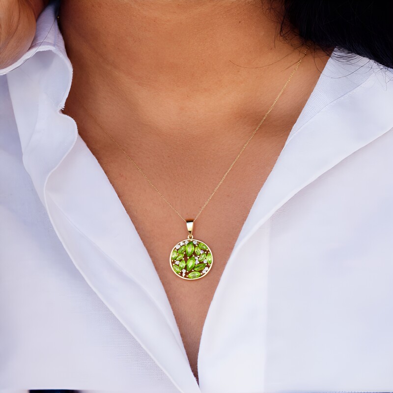 Colgante en oro con Peridoto (de Melo Gold)