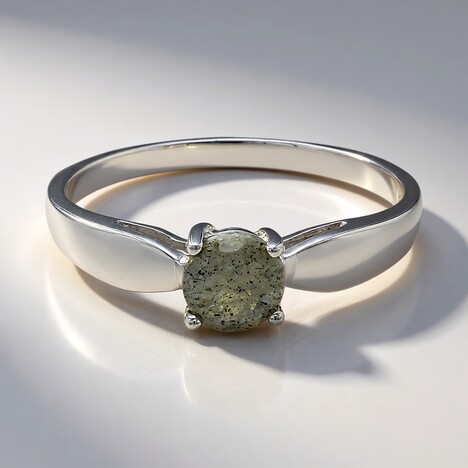 Anello in argento con Spectrolite
