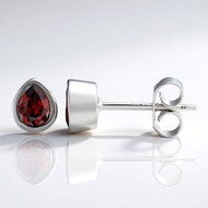 Orecchini in argento con Zircone Rosa