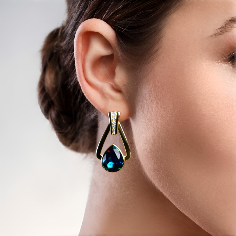 Pendientes en oro con Ópalo de Mezezo (de Melo Gold)