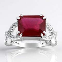 Anello in argento con Rubino Bemainty