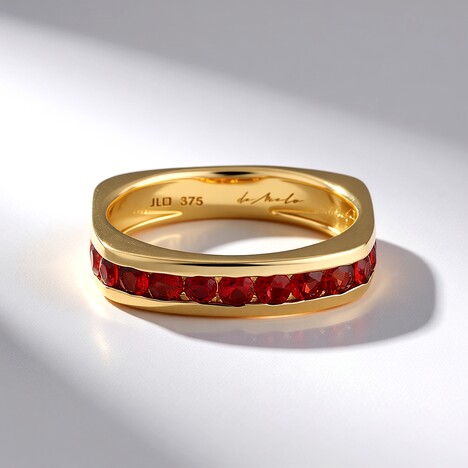 Anello in oro con Rubino Tanzania (de Melo Gold)