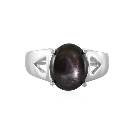 Zilveren ring met een zwarte ster saffier