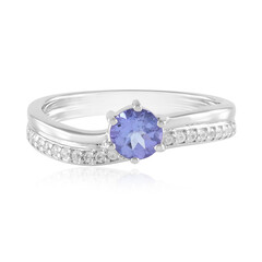 Zilveren ring met een tanzaniet
