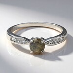 Anello in argento con Spectrolite