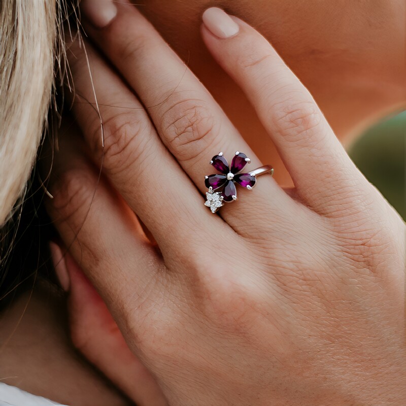 Bague en argent et Grenat Rhodolite