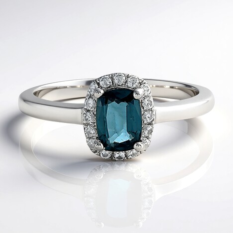 Anello in argento con Cianite Blu Foglia di Tè