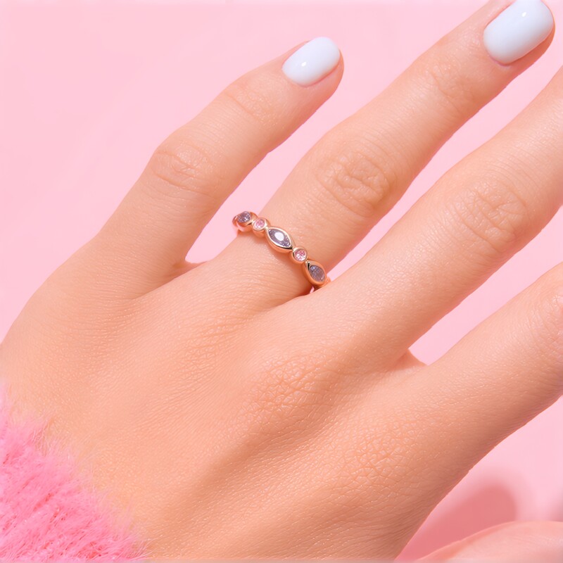 Zilveren ring met roze Minary labradorieten