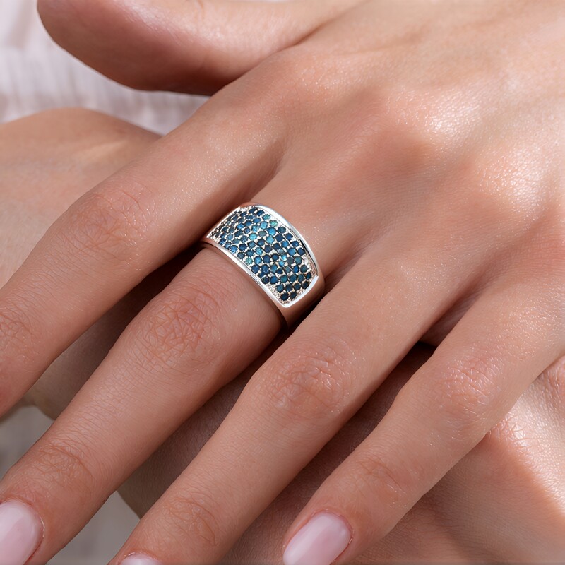 Zilveren ring met Fancy diamanten