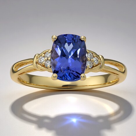 Anello in oro con Tanzanite AAA (CIRARI)