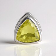 Zilveren hanger met een Ouro Verde kwarts (MONOSONO COLLECTION)