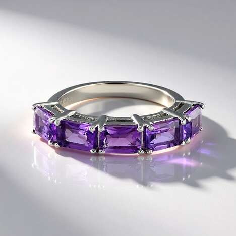 Anello in argento con Ametista del Marocco