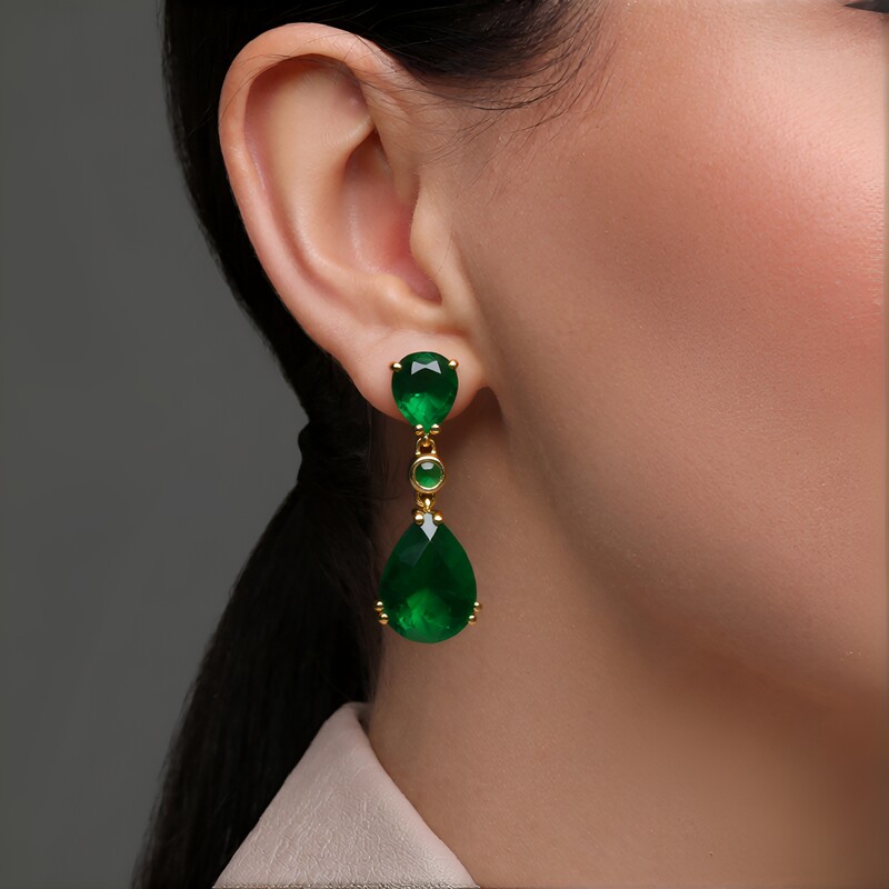 Pendientes en plata con Berilo color esmeralda