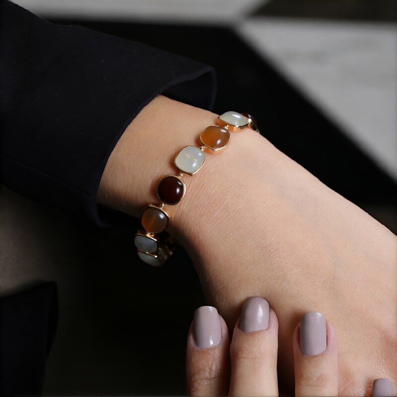 White Moonstone Silver Bracelet (KM by Juwelo)