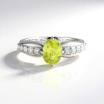 Bague en argent et Sphène