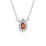 Zilveren halsketting met een Tanzania robijn