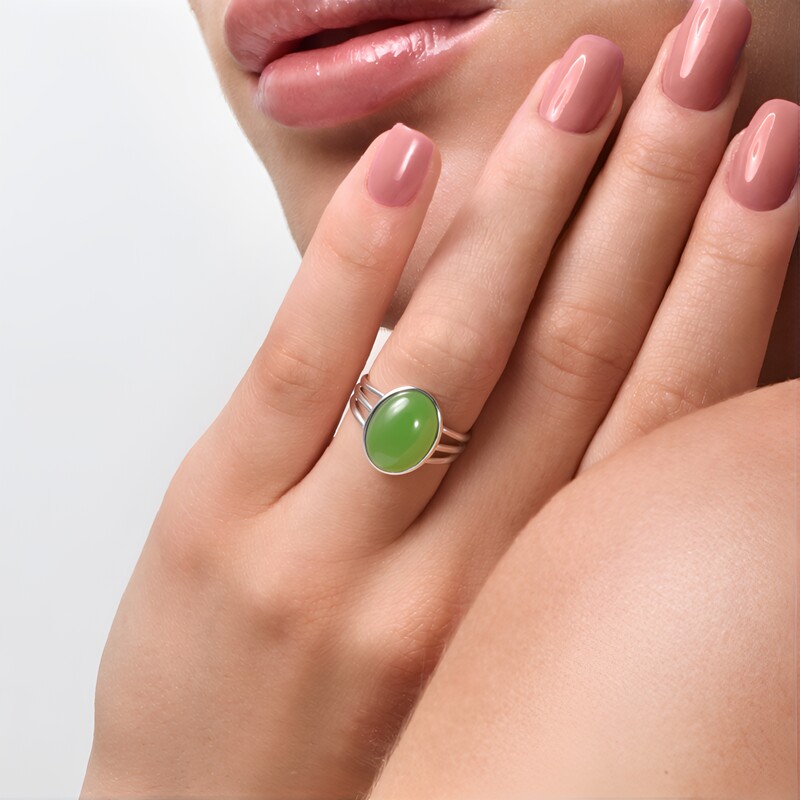 Anillo en plata con Jade canadiense