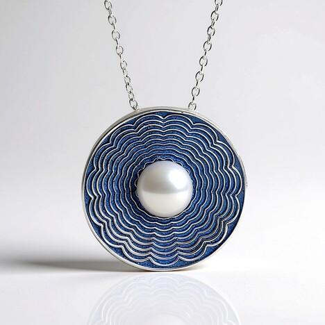 Collier en argent et Perle blanche de culture d'eau douce (Adela Silber)