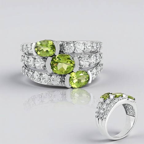 Anello in argento con Peridoto
