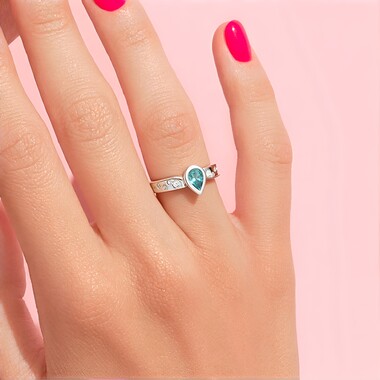 Zilveren ring met een Ratanakiri zirkoon