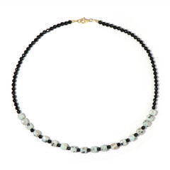 Zilveren halsketting met kiwi jaspisstenen (Riya)