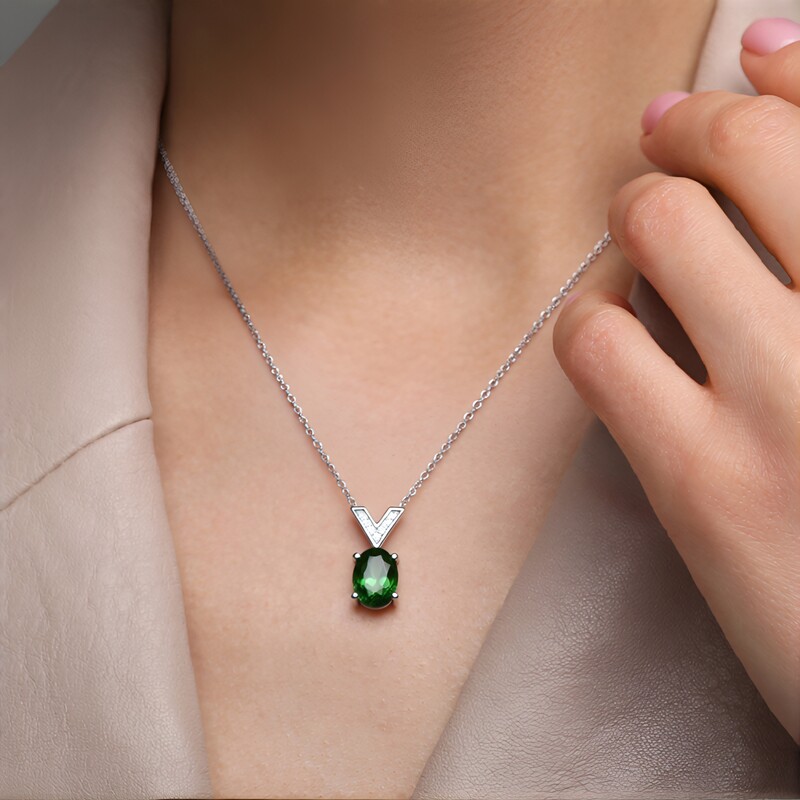 Chrome Apatite Silver Pendant