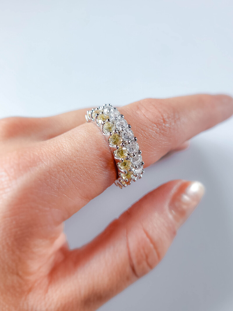 Edelstein-Silberringe