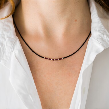 Collier en argent et Spinelle noir