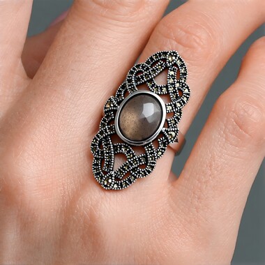 Anillo en plata con Labradorita (Annette classic)