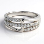 Bague en argent et Topaze blanche