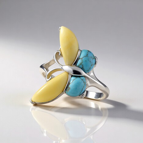 Anello in argento con Ambra Milky Baltica (dagen)