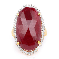 Zilveren ring met een robijn