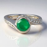 Anello in argento con Calcedonio Verde