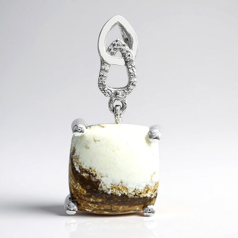 Ciondolo in argento con Magnesite