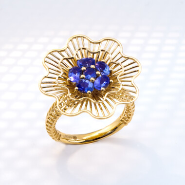 AAA-Tansanit-Goldring (Ornaments by de Melo)