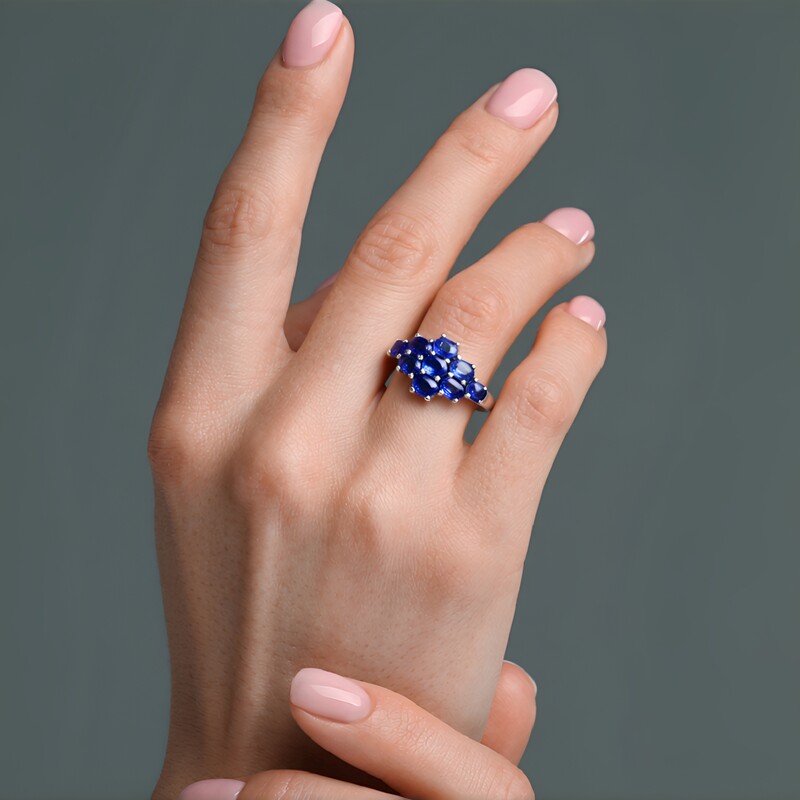 Zilveren ring met Nepal Kyanieten