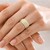 Anillo en oro con Diamante amarillo SI2 (CIRARI)