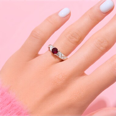 Anello in argento con Rodolite Lampone
